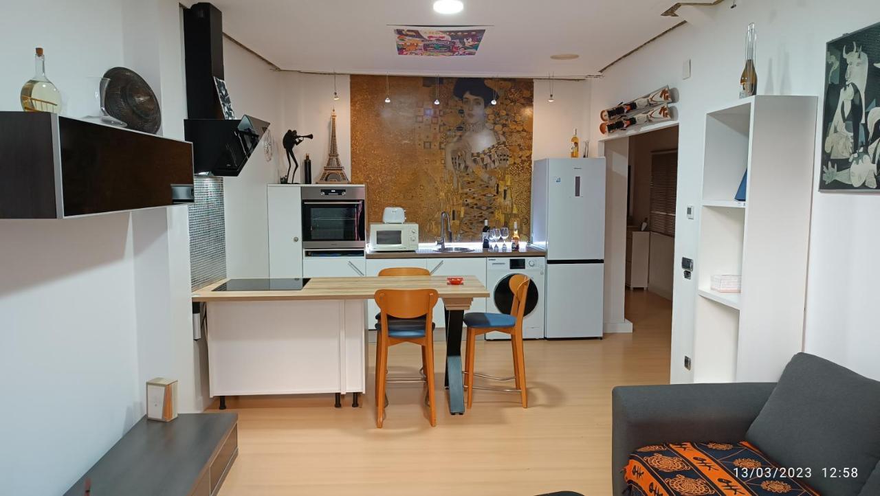 Breton Magico Appartement Logroño Buitenkant foto